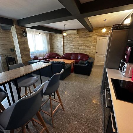 Central Residence Constanta Luaran gambar