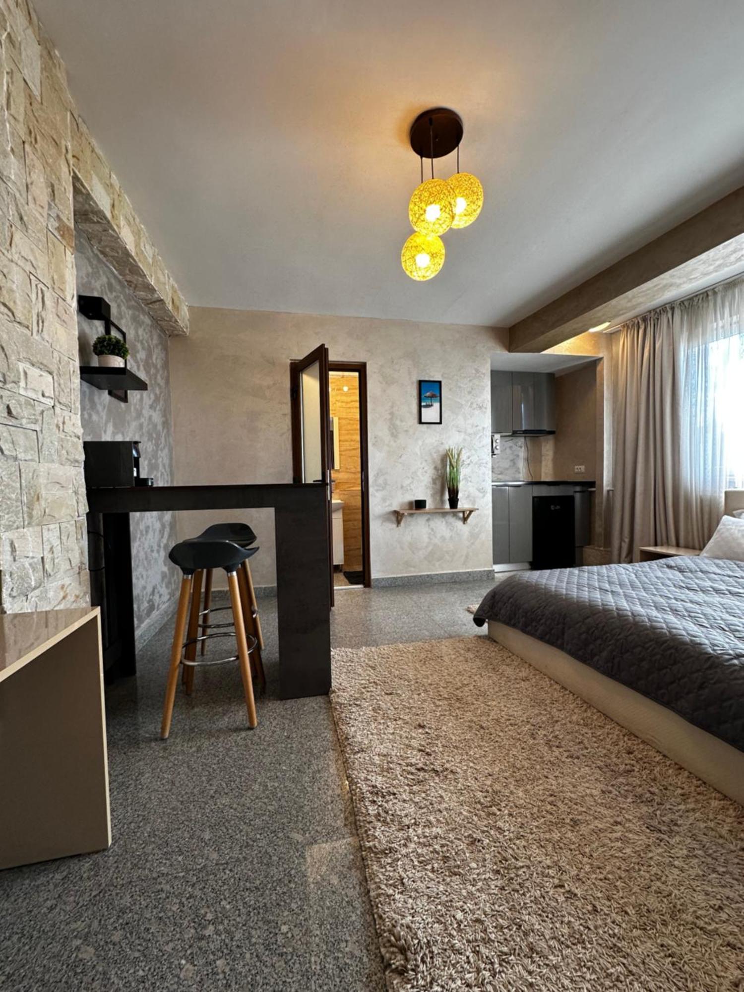 Central Residence Constanta Luaran gambar