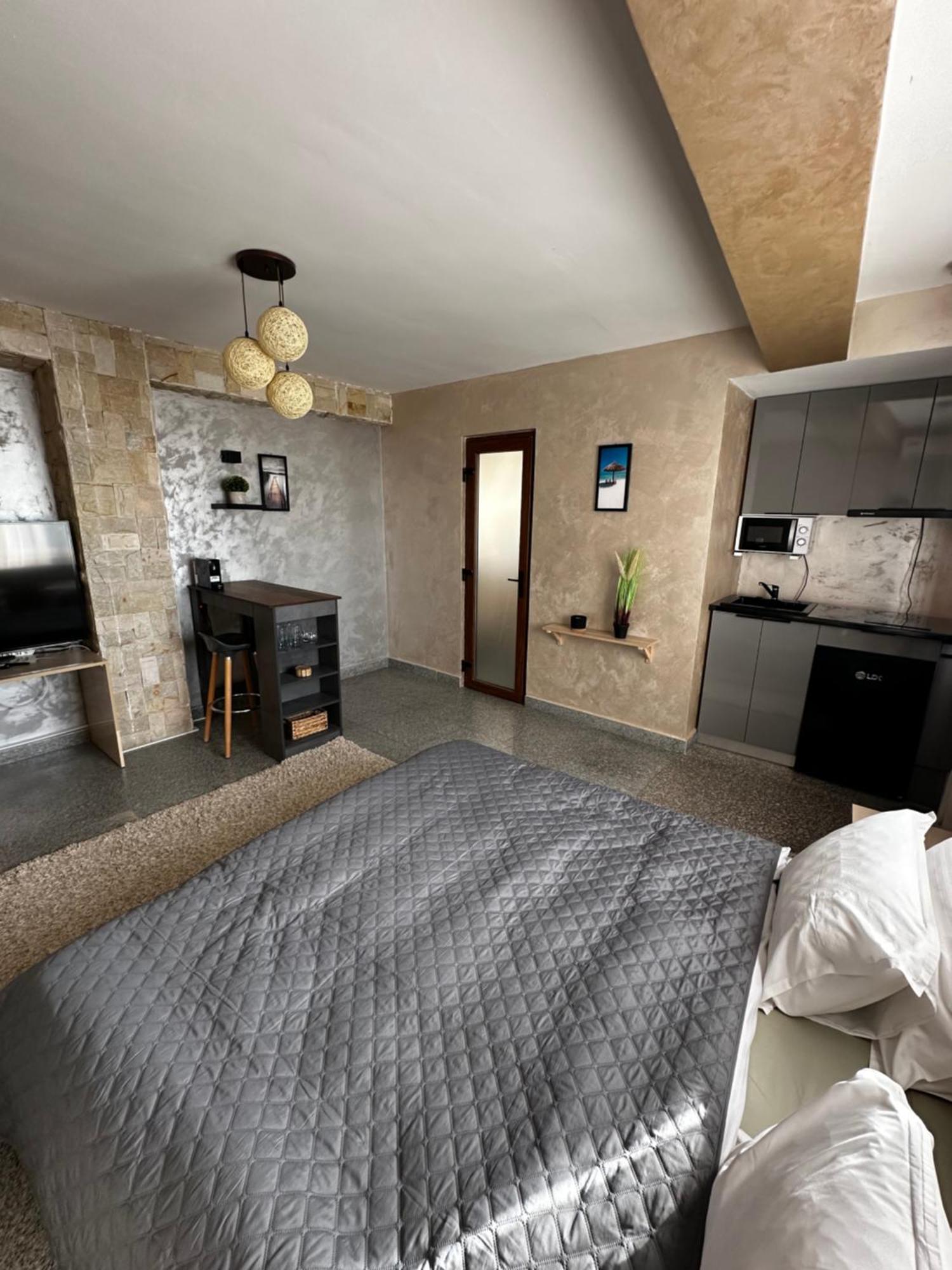 Central Residence Constanta Luaran gambar